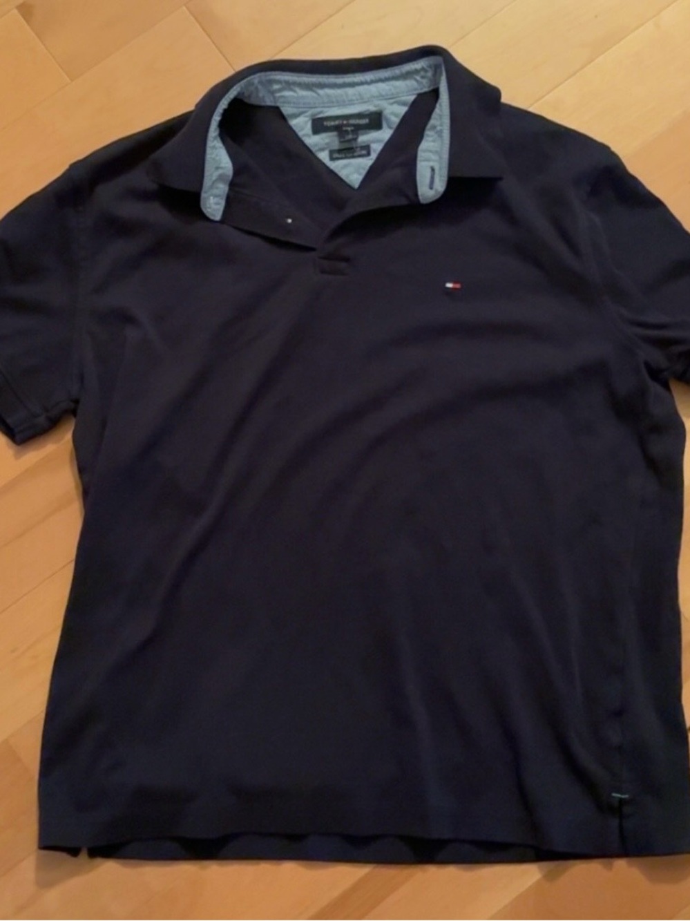 Tommy Hilfiger Men’s Dark Blue Polo with Contrast Inner Collar